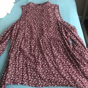 long sleeve cut out back open shoulder top